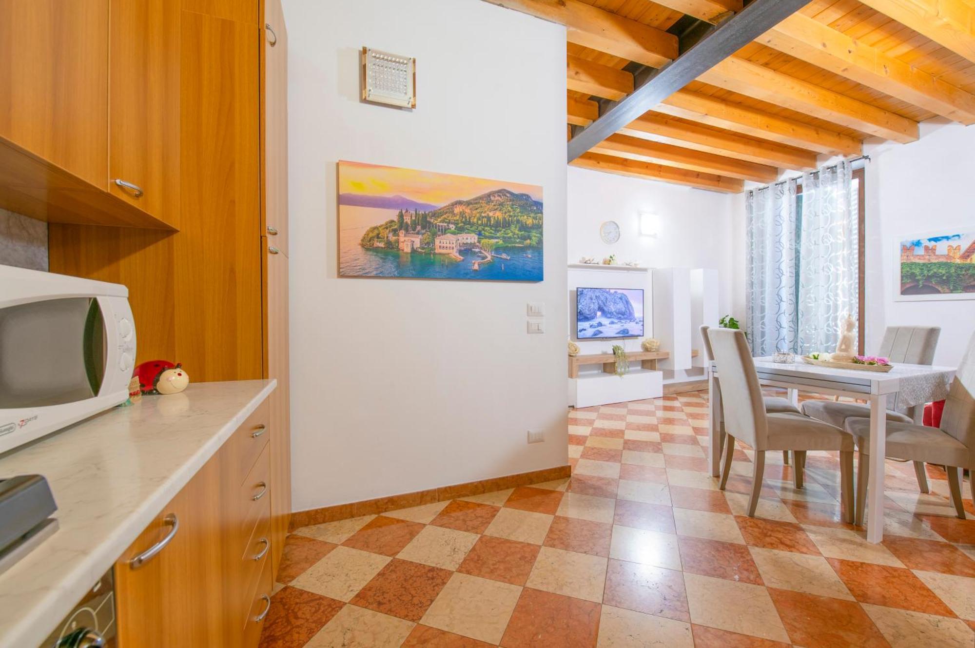 Arena Suite Mazzini Verona Centro Экстерьер фото