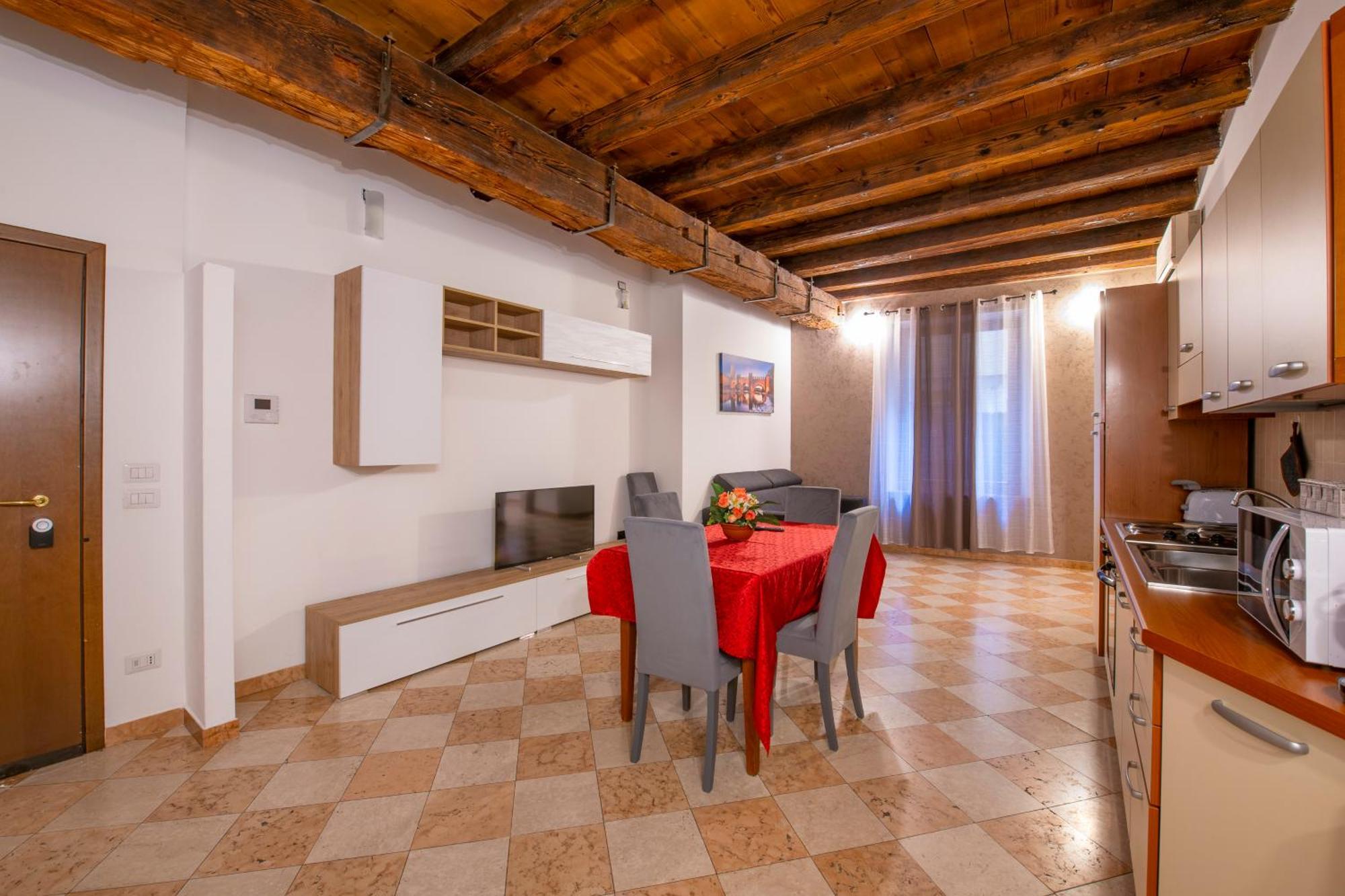 Arena Suite Mazzini Verona Centro Экстерьер фото